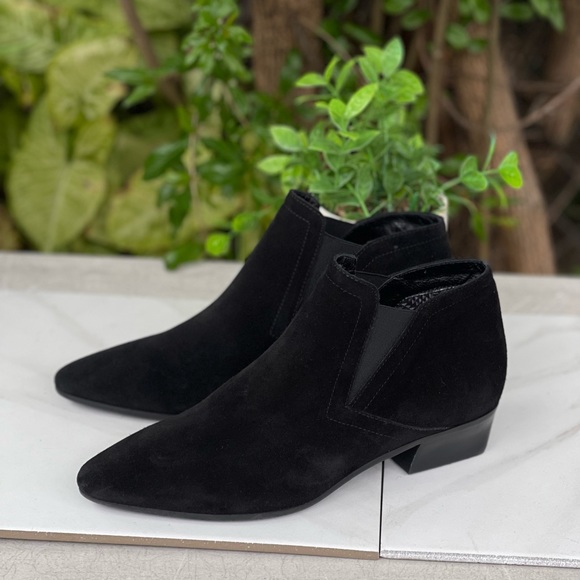 AQUATALIA FLOELLA Black Suede
Waterproof Ankle Boots Size 7 - Picture 3 of 10